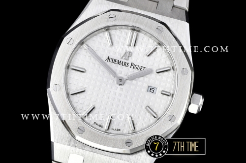 Royal Oak Ladies 33mm SS/SS White Dial Swiss ETA Quartz