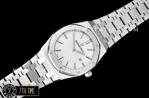 Royal Oak Ladies 33mm SS/SS White Dial Swiss ETA Quartz