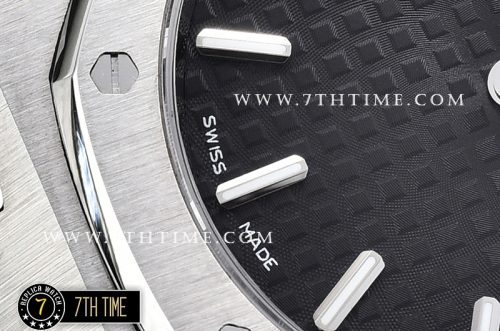 Royal Oak Ladies 33mm SS/SS Black Dial Swiss ETA Quartz