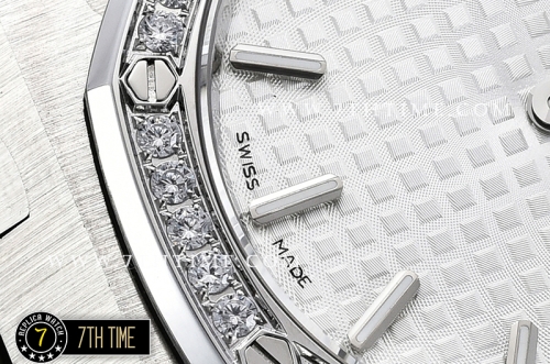 Royal Oak Ladies 33mm SS/SS White Dial Diamond Bezel Swiss ETA Quartz