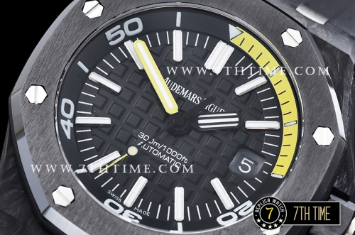 Royal Oak Diver 42mm Forged Carbon  Black/Yellow Dial Rubber Strap MY9015