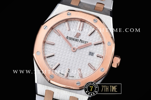 Royal Oak Ladies 33mm RG/SS White Dial Swiss ETA Quartz