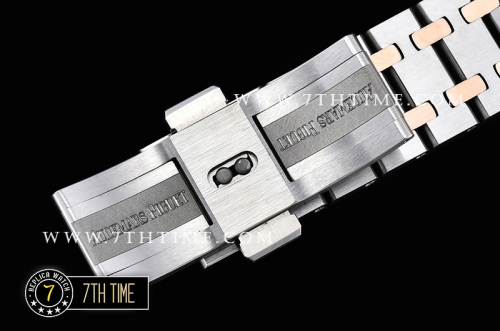 Royal Oak Ladies 33mm RG/SS White Dial Swiss ETA Quartz