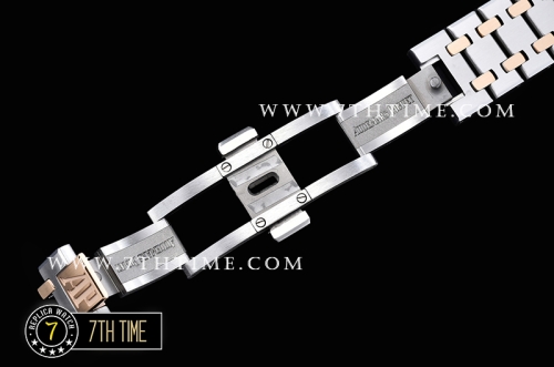 Royal Oak Ladies 33mm RG/SS White Dial Swiss ETA Quartz