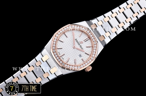 Royal Oak Ladies 33mm Diamonds RG/SS White Dial Swiss Quartz
