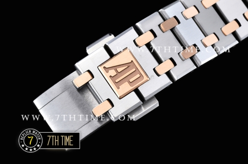 Royal Oak Ladies 33mm Diamonds RG/SS White Dial Swiss Quartz