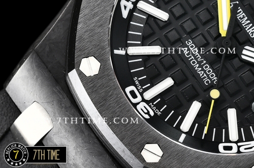 Royal Oak Diver FC/RU Black/Yellow Checkered Dial Ceramic Bezel A2836 Mod
