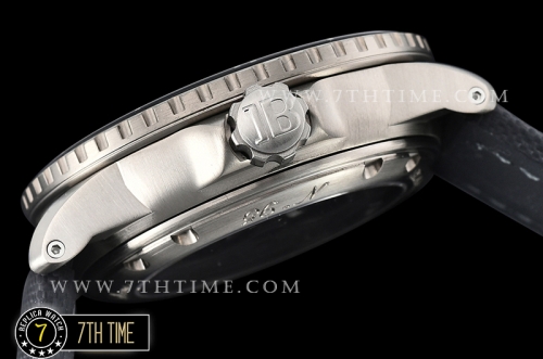 Blancpain Fifty Fathoms Black Dial with Markers Asia 23J