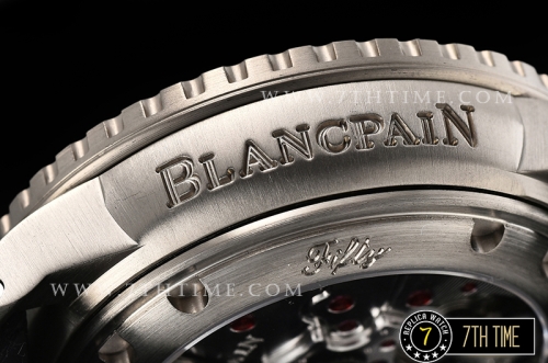 Blancpain Fifty Fathoms Black Dial with Markers Asia 23J
