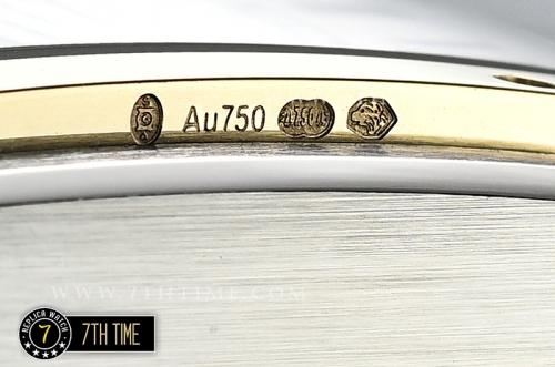 Cartier Santos White Dial with Black Roman Numeral Markers Yellow Gold Plated Bezel Brown Croc Embossed Print Calf Leather Strap