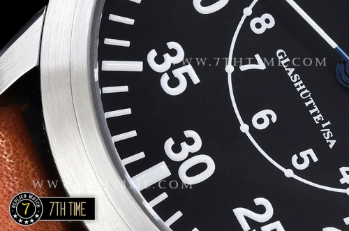 Glashutte Senator Navigator Black Dial with Numerals Leather Strap
