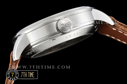 Glashutte Senator Navigator Black Dial with Numerals Leather Strap