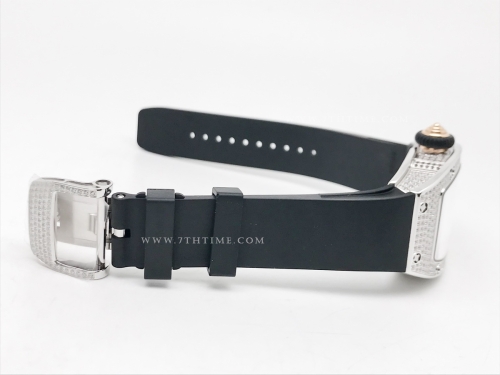 RM07-01 Crested Diam SS/RU Blk/Red Skele ZF CRMA2