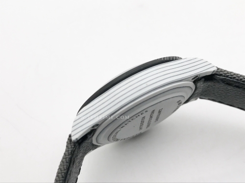 Daytona DIW Carbon CAR FC/LE Blk/Col N6F A4130