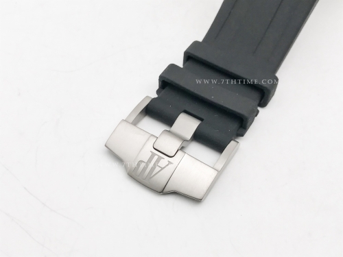 Royal Oak Diver 15706 FC/RU Blk APSF A3120