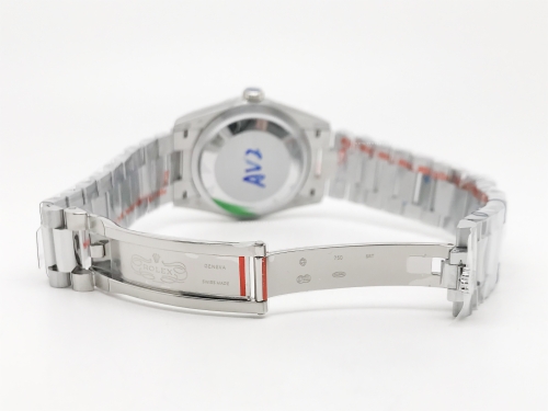 DayDate 36mm Wt 904L Flt SS/SS Blue/Dia QF VR3255