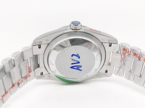 DayDate 36mm Wt 904L Flt SS/SS Blue/Dia QF VR3255