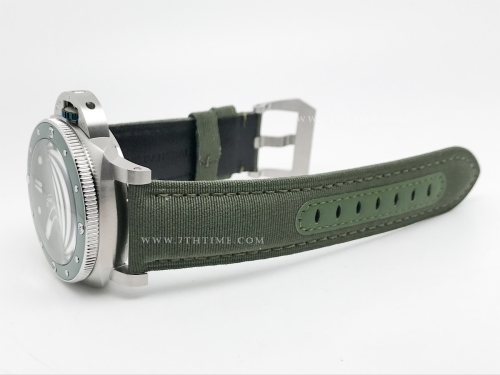Submersible QuarantaQuattro 44mm SS/NY Grn TTF P900