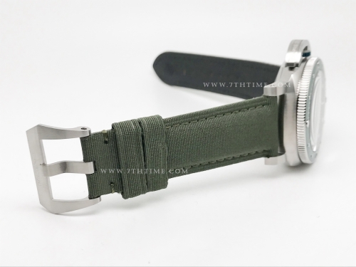 Submersible QuarantaQuattro 44mm SS/NY Grn TTF P900