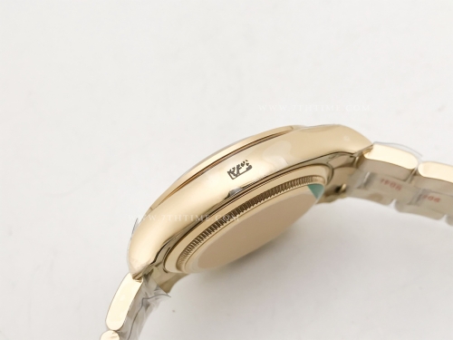 Daytona 126508 YG/YG Gold/Stk RCF A4131