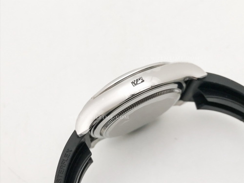 Daytona 126519LN 904L SS/RU Blk/Silv/Stk RCF A4131