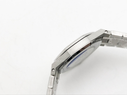 Royal Oak Ladies 67651ST Dia SS/SS Blue/Stk ZF Sw Qtz