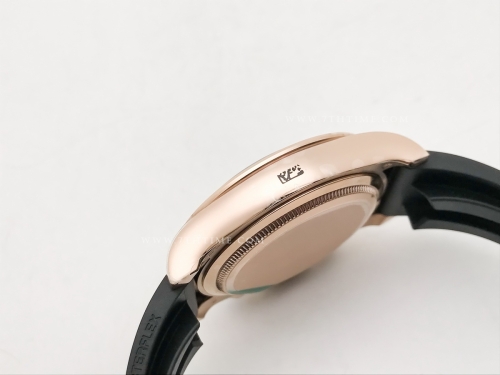 Daytona 126515LN CER RG/RU Blk/RG/Stk RCF A4131