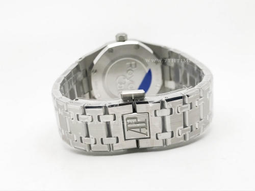 Royal Oak Ladies 67651BC Dia SS/SS Red/Ara ZF Sw Qtz