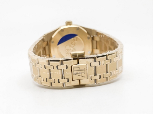 Royal Oak Ladies 67651BA Dia YG/YG Wht/Stk ZF Sw Qtz