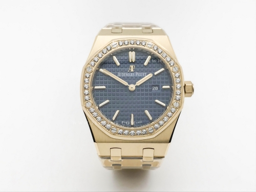 Royal Oak Ladies 67651BA Dia YG/YG Blue/Stk ZF Sw Qtz