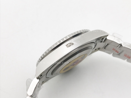 GMT II 126710GRNR Oys 904L SS/SS Blk Clean DD3285