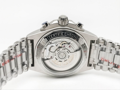 Chronomat B01 Wales SS/SS Red/Stk BLS Asia 7750