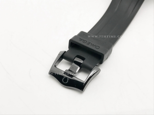 Seamaster 300m 43.5mm CER/RU All Black S+F Asia 8806