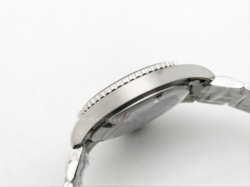 HydroConquest Mens 43mm SS/SS Green XF A2892