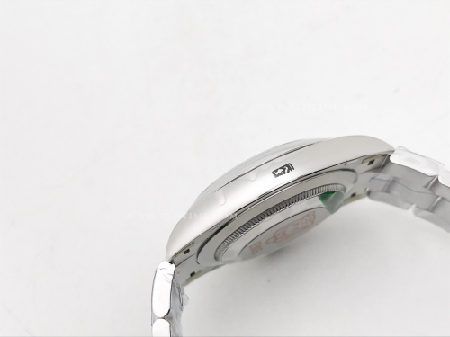 Oyster Pert. 41mm 124300 SS/SS Black EWE A3230