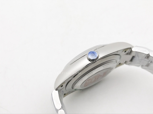 Oyster Pert. 41mm 124300 SS/SS Blue EWE A3230