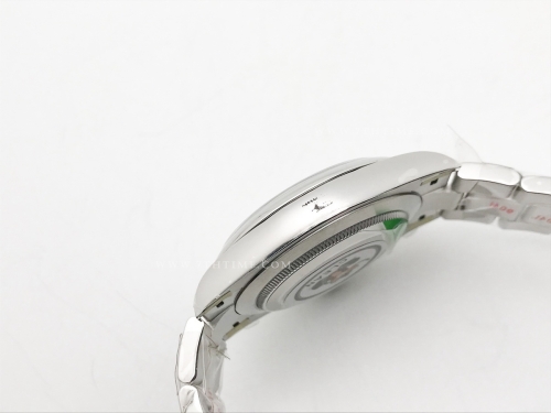 Oyster Pert 41mm 124300 Oys SS/SS Silv Clean VR3230