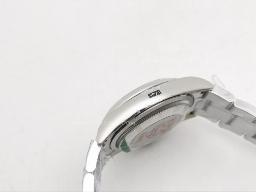 Oyster Pert. 36mm 126000 SS/SS Black EWE A3230