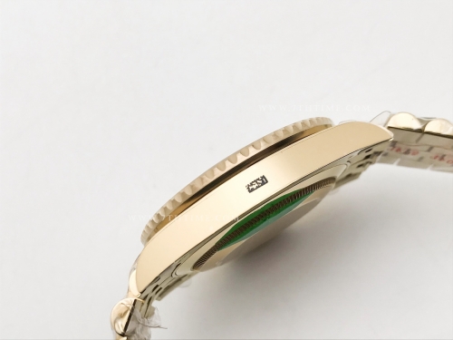 GMT II 126718 904 Jub YG/YG ARF SH3285 CHS