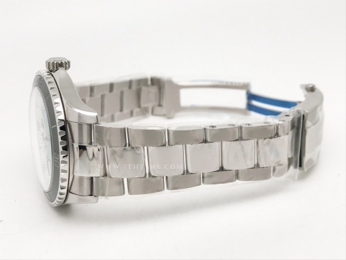 Superocean 44mm Blk SS/SS T-Blue TF Asia 2824