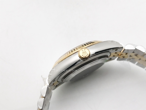 DJ 36mm Jub Flt 904L YG/SS M-Palm/Stk VSF VS3235