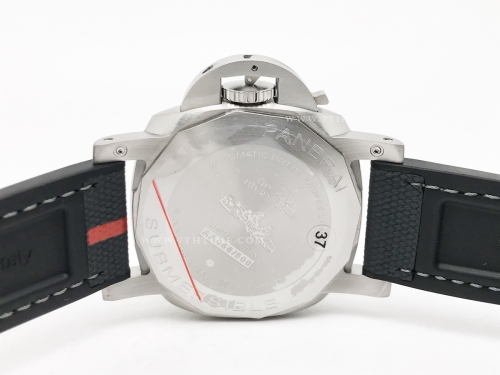 PAM 1579 Submersible Luna Rossa SS/RU White VSF P900