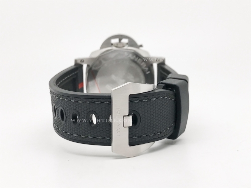 PAM 1579 Submersible Luna Rossa SS/RU White VSF P900