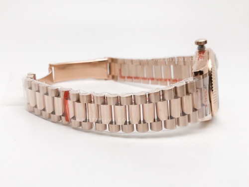 DayDate 36mm 128235 Wt 904L Flt RG/RG Brn/Dia QF VR3255