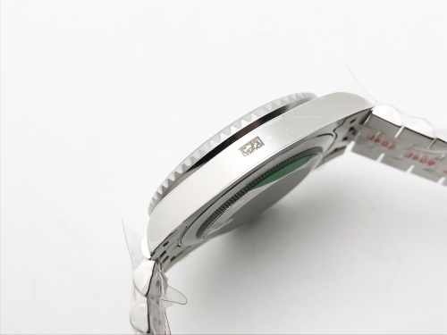 GMT II 126710 Jub 904L SS/SS Blk APSF VR3285 CHS