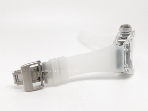 RM055 Wht/Wht CRY/RU SONIC RMUL2