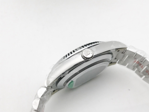 DayDate 40mm 228239 904L Flt Wt SS/SS I-Blu/Dia Noob A2836