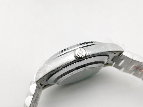 DayDate 40mm 904L Flt Wt SS/SS I-Blu/Rm Noob A2836