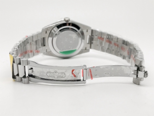 DayDate 40mm 904L Flt Wt SS/SS Blue/Rm Noob A2836