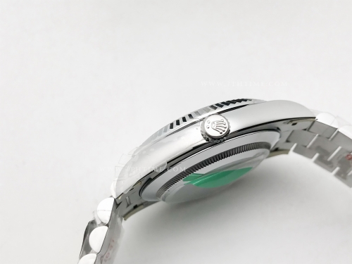 DayDate 40mm 904L Flt Wt SS/SS O-Blue/Rm Noob A2836